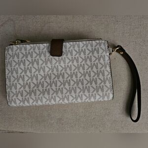 Michael Kors Off White/Brown Monogram Wallet
